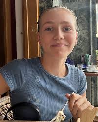 Olivia Alba's Instagram, Twitter & Facebook