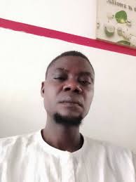 pls put me and my hubby in a big restaurant eating, 17th years anniversary 