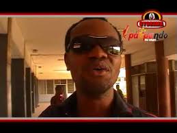Born sunday oliver akanite, he was a renowned igbo highlife musician, with over 71 albums to his name. How Oliver De Coque Died My Father Died In My Hands Darlington Akanite Youtube
