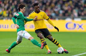 Dede of dortmund and torsten frings of bremen fight for the ball during the bundesliga match between borussia dortmund and werder bremen at the signal iduna park on february 18, 2006 in dortmund,. Takeaways From Borussia Dortmund S 2 0 Away Win Over Werder Bremen Page 2