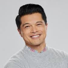 Rudy Cruz's Instagram, Twitter & Facebook