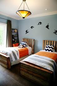 Classy shared boys bedroom in deep green shades. 18 Shared Bedroom Ideas For Kids