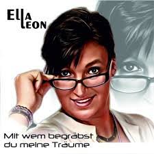 Ella Leon's Instagram, Twitter & Facebook