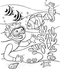 This type of equipment allows divers to work underwater for long periods, go deeper than a snorkel allows and have greater mobility than i. Free Printable Ocean Dibujo Para Imprimir Scuba Diving Ocean Coloring Page Dibujo Para Imprimir