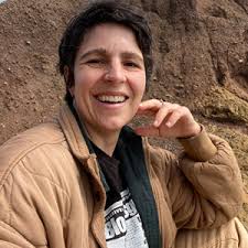 Worlding People 2023