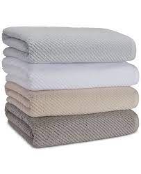 We tested 12 bath towels ranging from waffle weave to organic cotton to find the best towels in 2021. Macy S Kassatex Malaga Cotton Textured Bath Towel Collection Fog Gray Towel Collection Cotton Texture Towel