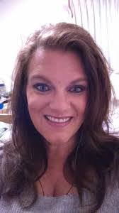 Jackie Ecker's Instagram, Twitter & Facebook