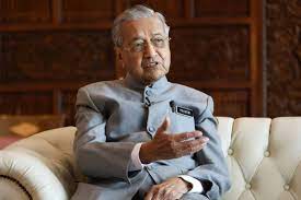 Tun dato seri dr mahathir bin mohamad jawi ipa mahar bn mohamad born 10 july 1925 is a malaysian politician who was the fourth prim. Dr Mahathir To Receive Two Awards In Qatar The Star