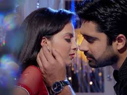 Menghadirkan kisah menarik mengenai perjalanan cinta kedua pasangan. Sinopsis Khushi Astha Dan Shlok Sctv ç…§ç‰‡ Facebook