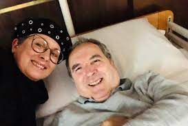 Il giornalista e conduttore televisivo ieri ha compiuto 68 anni e ha festeggiato con la sua famiglia e gli amici pi venerdì, novembre 6, 2020. Lamberto Sposini In Clinica Le Sue Condizioni