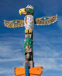 A totem pole in ottawa, ontario, canada. Totempfahl Kostenloses Stock Bild Public Domain Pictures