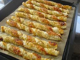 Kasestangen Aus Blatterteig Besterezept Fingerfood Rezepte Fingerfood Rezepte