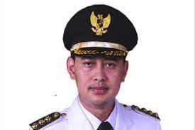 Dia merupakan politisi partai kebangkitan bangsa yang juga. Aro7oalibvi Gm