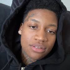 NO TEA NO SHADE 😘