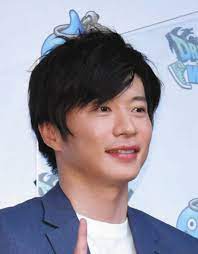 Sep 10, 2020 · 田中圭に新たな奇行「泣きながらタクシーに…」 』って思ったんですよね。 ドラマの収録を終えて、スタッフが総出でお見送りに出ていたのですが、彼一人だけマスクをしていなくて、しかも大股で偉そうに歩いていたんです。 4xczj4pv5au31m
