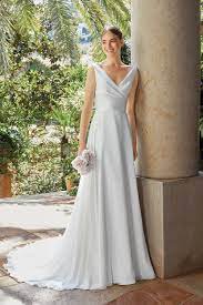 Raccomandati nome prezzo nuovo dalla data più venduti più recensiti. Abiti E Vestiti Da Sposa Semplici E Lisci Marisa Spose