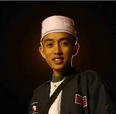 Hafidzul ahkam atau yang biasa dipanggil hafidz (kalau sama fans dipanggil ahkam) adalah vokalis syubband terlama. Wahyuzone Biodata Lengkap Hafidzul Ahkam Munsyid Syubbanul Muslimin