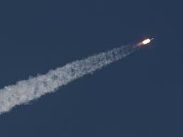 Sigue en vivo la trayectoria del cohete chino que caerá a la tierra. 95gl5mgypzupvm