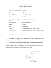 Terjemahan frasa dewan direksi dari bahasa indonesia ke bahasa inggris dan contoh penggunaan dewan direksi dalam kalimat dengan terjemahannya: Surat Pernyataan Bukan Karyawan