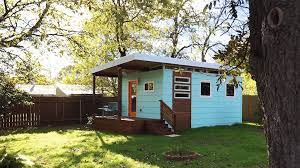 Granny pods are tiny homes that many baby boomers are opting to live in as an affordable and practical living option. Granny Pods 101 What Are They How Much Do They Cost