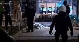 Όλα χειροποίητα από το 2005. Neos Kosmos Antallagh Pyrobolismwn Meta3y Allodapwn Enas Nekros Treis Traymaties Mega Tv