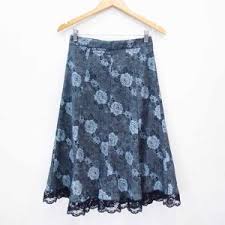 Join ke grup wa reseller kami di: 13 Model Rok Wanita Yang Dapat Anda Pilih Sesuai Bentuk Tubuh