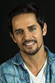 Dante Spencer's Instagram, Twitter & Facebook