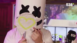 The best gifs are on giphy. Marshmello Bunny Fashion Dj Marshmellow