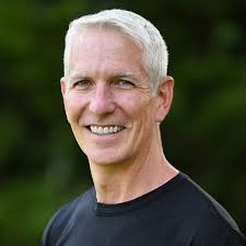 quacs-data/faculty.json at master · quacs/quacs-data · GitHub