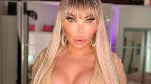 Former 'human ken doll' jessica alves reveals she's had 75 plastic surgeries amounting to more than a million dollars after transitioning to a woman, identifying as a transgender woman. Sex Change For Former Ken Human Jessica Alves Prepares For A New Operation Curler Ruetir