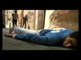 Nel 2008 esordisce sul grande schermo a seguito di un provino per il film fortapasc ambientato sulle vicende del giovane giornalista giancarlo siani, provino fatto con il regista marco risi ed il produttore gianfranco de rosa a napoli presso gli uffici della rapa film service proposto dalla casting director stefania valestro. Fortapasc La Strage Di Torre Annunziata Youtube