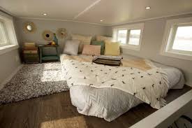 Jul 12, 2021 · information you can trust. Titan Tiny Homes Releases 250sf Notarosa Tiny House On Wheels Tiny Houses