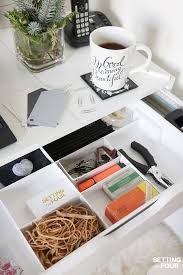 This desk organizer is just as decorative as practical and makes it easier to organize pens, paperclips, hair bands and jewellery. 5 Easy Organization Ideas To Create The Chicest Desk Ever Desk Drawer Organisation Office Organization At Work Desk With Drawers