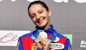 Ana maria brânză is a romanian fencer who has competed at the 2004, 2008, 2012 and 2016 olympic games. Romanca Ana Maria Popescu Este Cea Mai TitratÄƒ SpadasinÄƒ Din Istoria Cupei Mondiale La SpadÄƒ Elle Ro