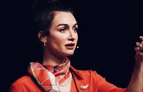 Dj köseoğlu'nun cenazesine ünlü oyuncu birce akalay'da katıldı. Pin De Patricio Riquelme En Birce Akalay Novelas