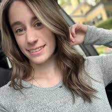 Katie Avery's Instagram, Twitter & Facebook