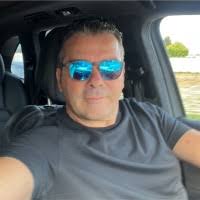 6 "Vito Sacchetti" profiles