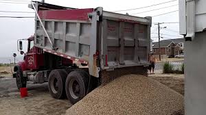 A general rule of thumb when converting cubic yards of gravel to tons is to multiply the cubic area by 1.4. Gravel Delivery Prices 2021 Crushed Stone Cost Calculator How Much Does Pea Gravel Delivery Cost Near Me
