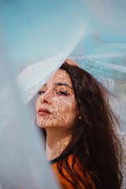 Here are some different portrait photoshoot ideas that you can try at home. Pin On Girl Photoshoot