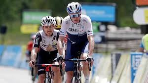 Julian alaphilippe is the winner of tour de france 2021 stage 1, before michael matthews and primož roglič. Tour De France Chris Froome Gibt Nach Zwei Jahren Sein Comeback Bei Der Frankreich Rundfahrt Eurosport