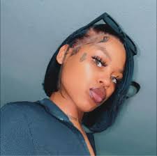 If we drinking XXL and you pull out a XS 🍆 I'm macing it and you 🤷🏾‍♀️