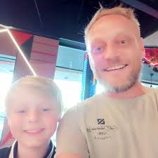 Profile for Ryan J Munro