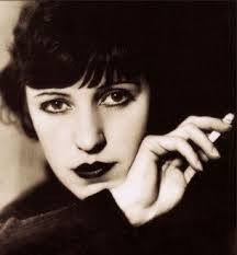 Mackie Messer" O "Mack The Knife" ?