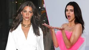 Emily ratajkowski and kendall jenner are connected through fyre festival, fhm's 100 sexiest women (uk), milan fashion week and more. Kendall Jenner Emily Ratajkowski Slammed With Lawsuit By Fyre Festival Trustee