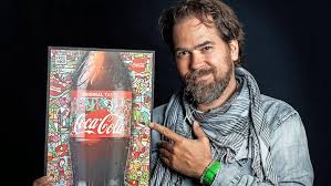 Der coca cola adventskalender in form des berühmten coca cola weihnachtstrucks bringt 24 mal coca cola produke! Glarner Kunstler Wirbt Fur Coca Cola Suedostschweiz Ch