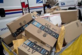 How Amazon S Relationship With The Post Office Really Works Bloomberg Dumb Dumber Packaging Amazon