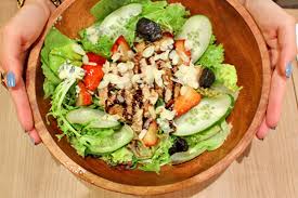 10 Best Salad Shops In Singapore Time To Go Green Salad Shop Soup Dinner Evening Meals