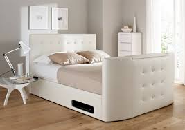 Wir begrüßen sie als interessierten leser zum großen vergleich. Schones Bett In Weiss 34 Prima Modelle Archzine Net