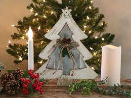 Dollar Tree Christmas Diy Farmhouse Diy In 2021 Dollar Tree Christmas Diy Christmas Decorations For Home Christmas Diy