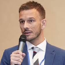 Christopher Parodi's Instagram, Twitter & Facebook